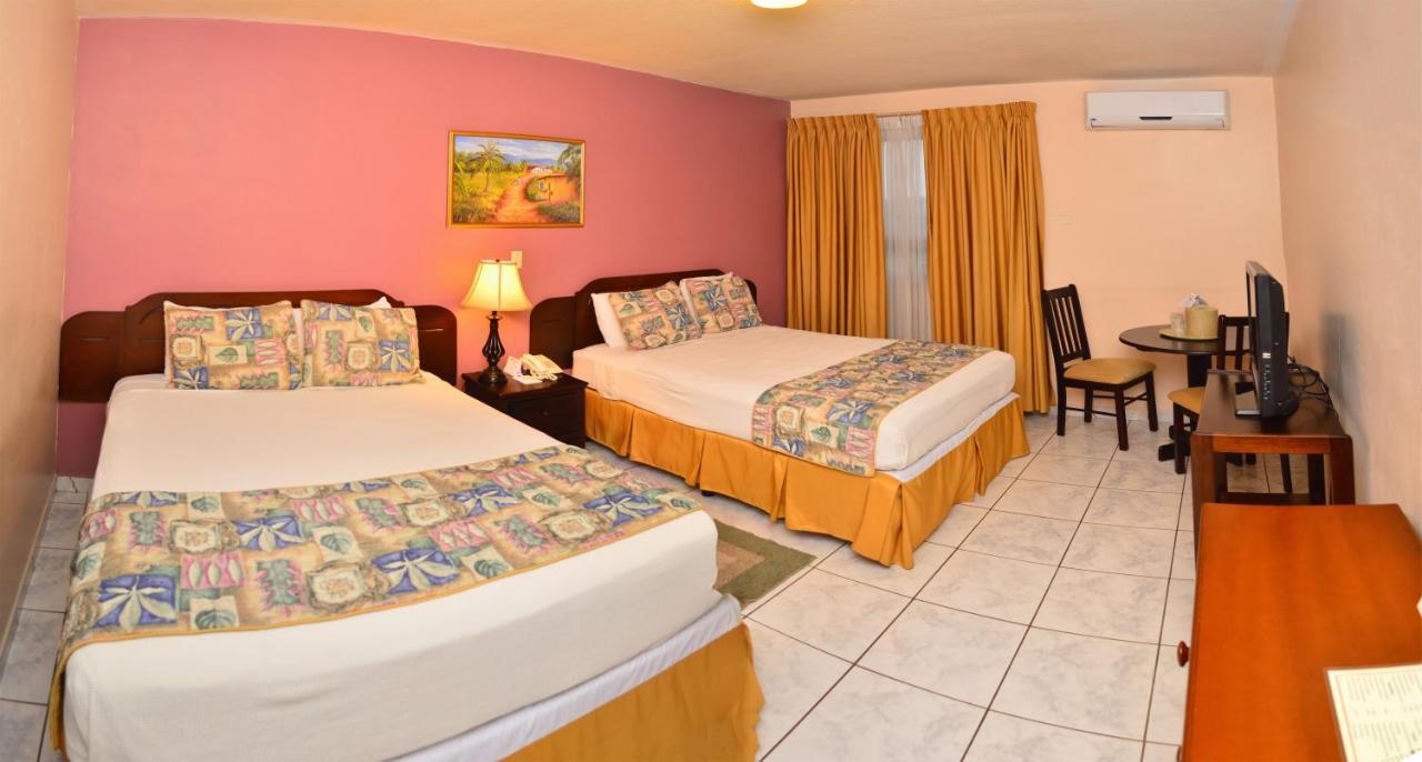 סן פדרו סולה Hotel Ejecutivo מראה חיצוני תמונה
