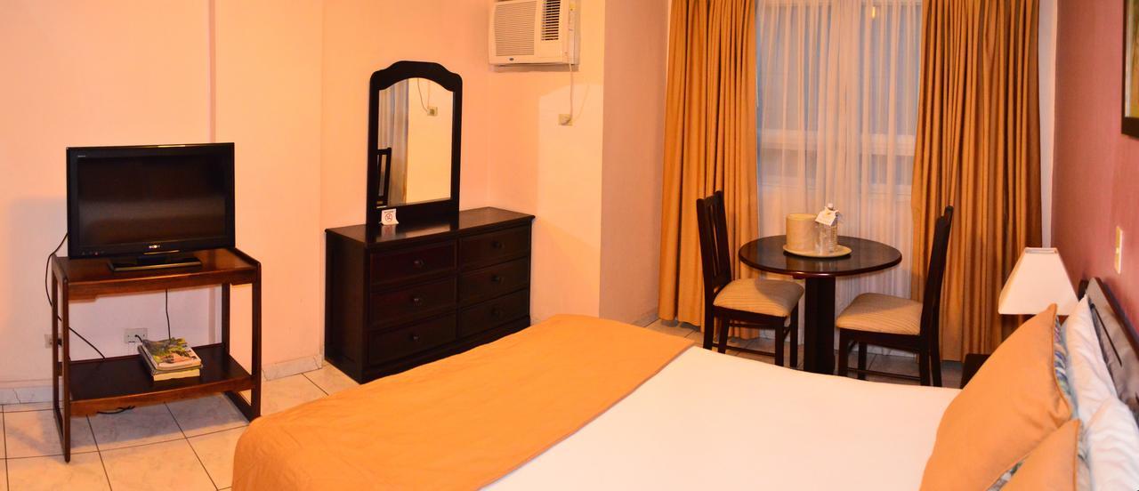 סן פדרו סולה Hotel Ejecutivo מראה חיצוני תמונה